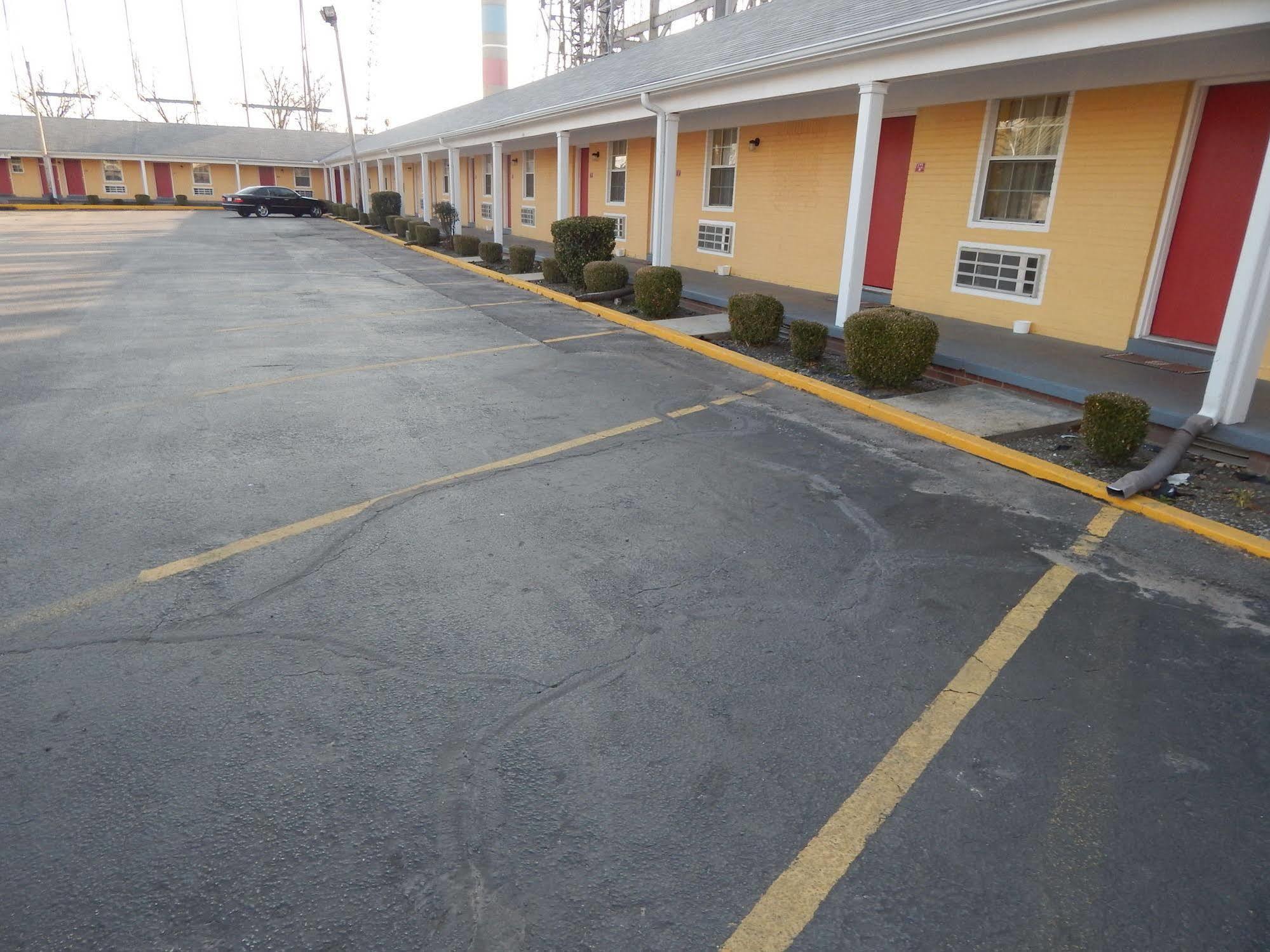 Sunrise Inn - Brownsville Exteriör bild